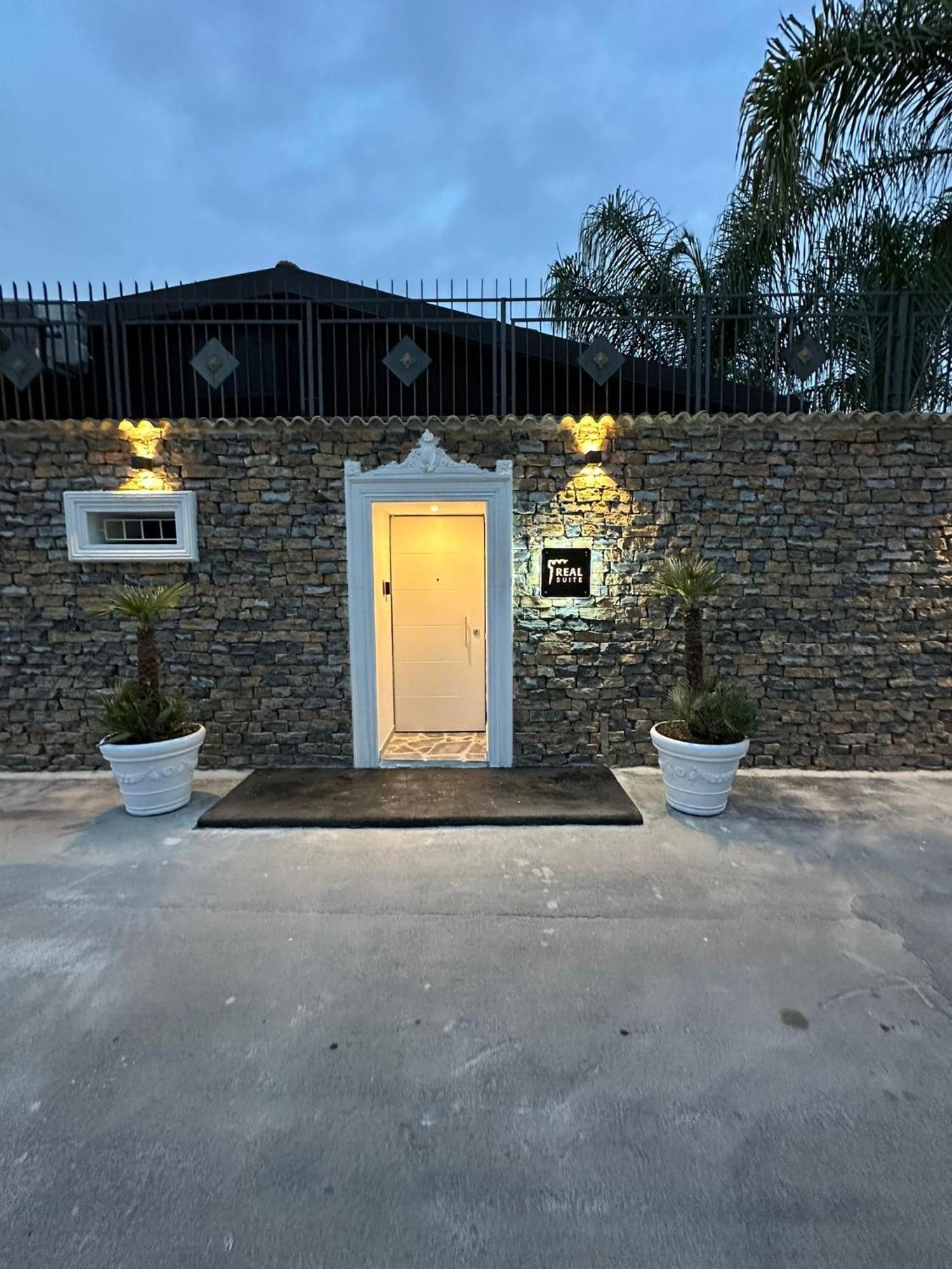 Real Suite Spa Palermo Exterior photo